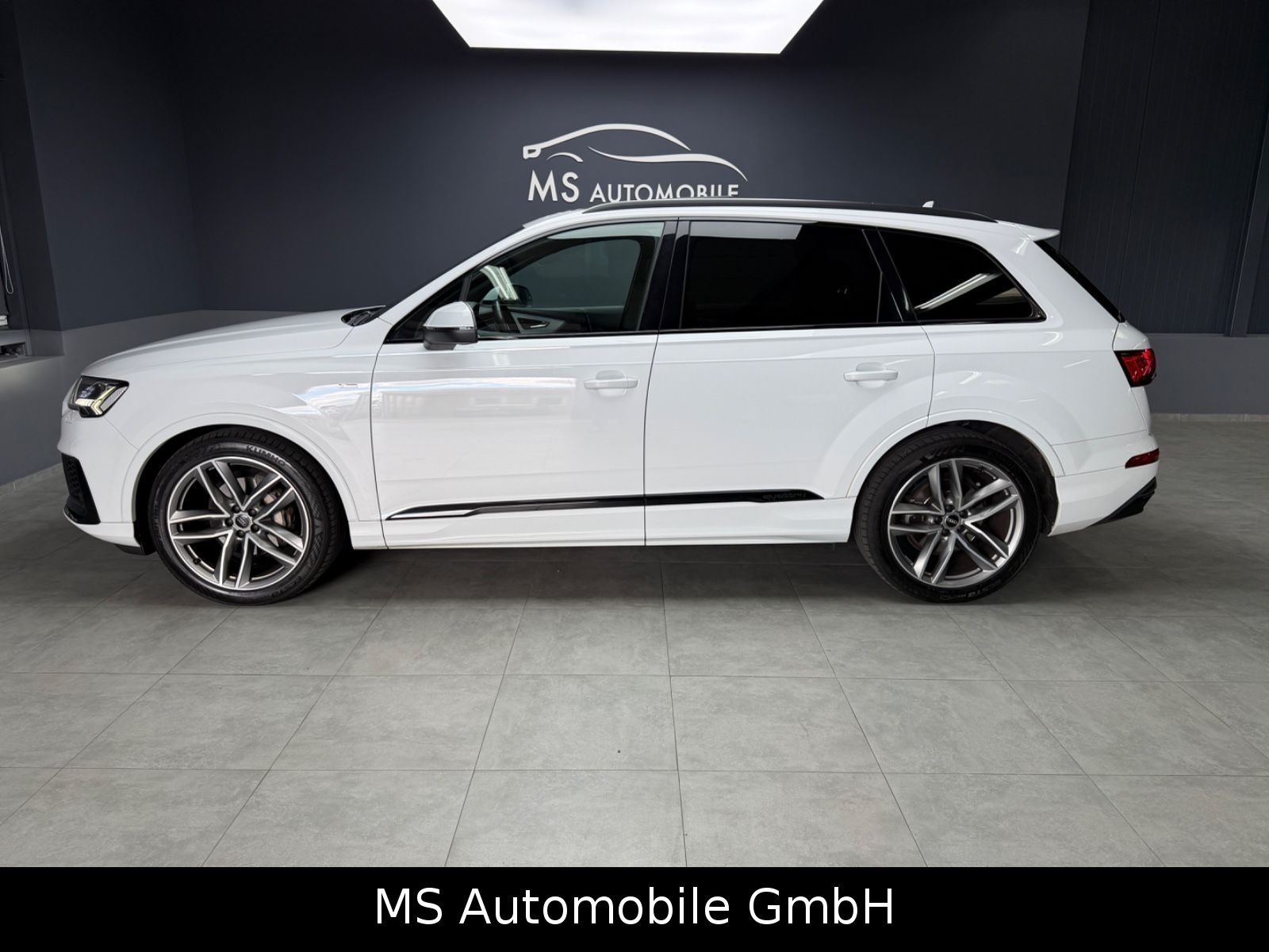 Audi Q7 45 TDI quattro S line PANO MATRIX foto 3