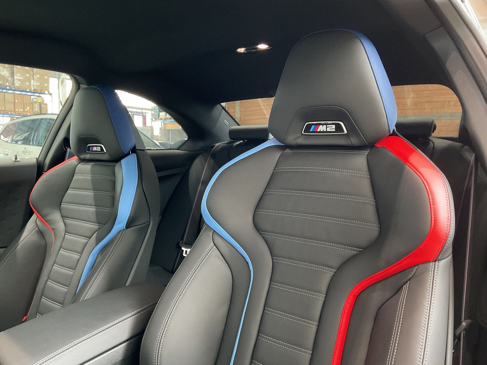 Fahrzeugabbildung BMW M2 Coupé *Individuallack *M Driver&apos;s Package *Ha