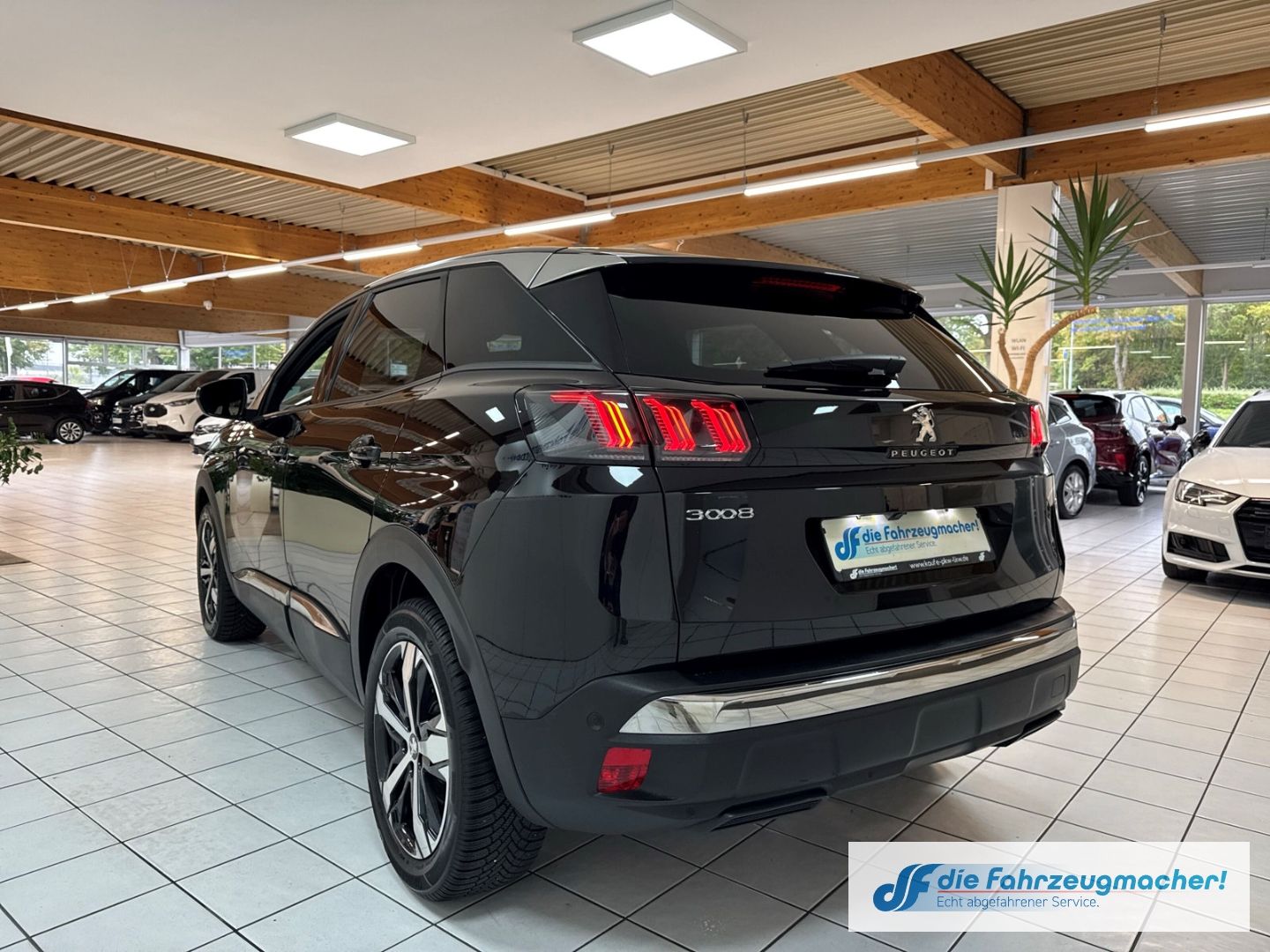 Fahrzeugabbildung Peugeot 3008 Allure Pack 1.5 BlueHDi 130 EU6d Navi Digit