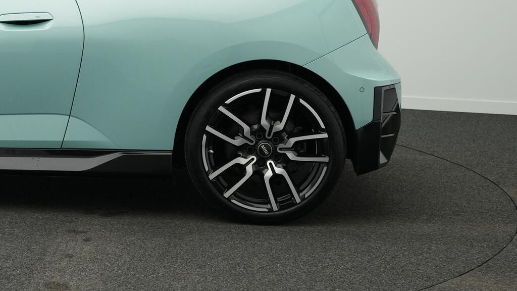 MINI Cooper SE - Bild 17