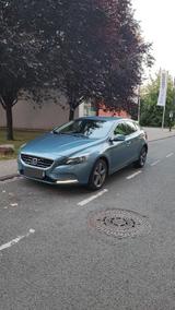 Volvo V40 D3 Momentum Business ProBiarritz Blau - Volvo V40 in Wuppertal