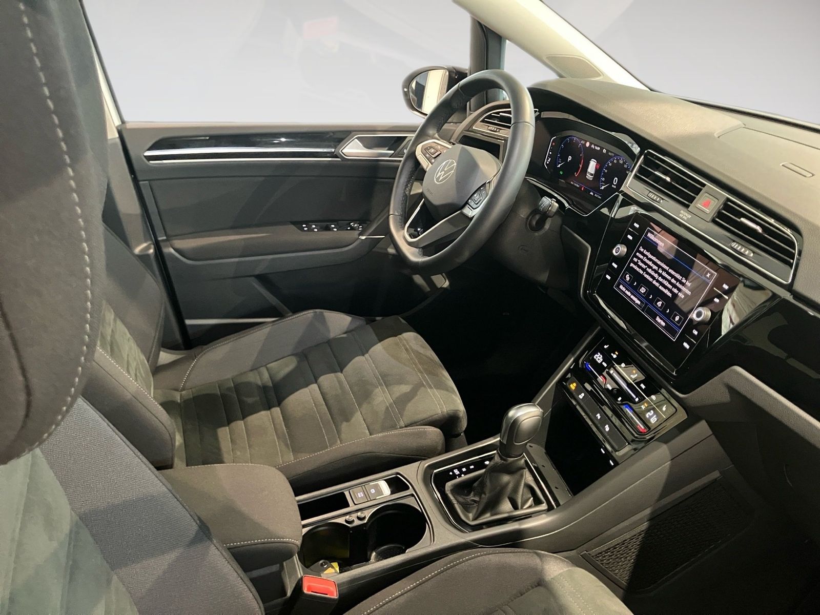 Volkswagen Touran - Bild 9