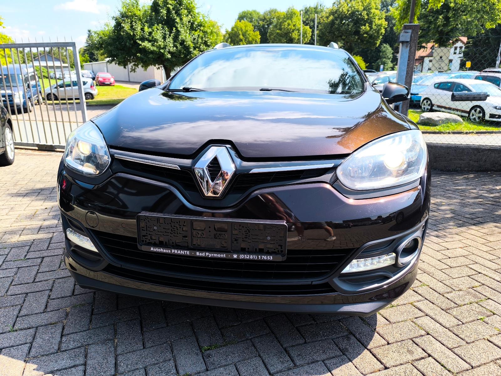 Renault Megane 2015 — rear view
