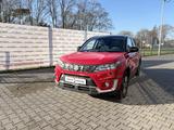 Suzuki Vitara 1.4 Hybrid 4x2 / Automatik / Kamera - Suzuki Vitara Gebrauchtwagen in Düsseldorf