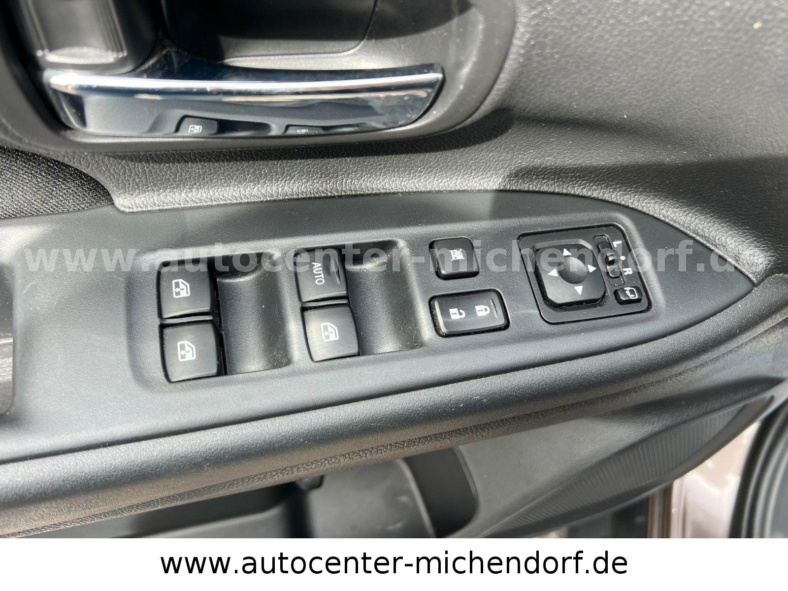 Mitsubishi Outlander *Automatik*AHK*8Fach bereift*4WD