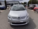 Toyota Auris 2.0 D-4D - SHZ - AHK - Toyota Auris mit Diesel-Antrieb: 2.0
