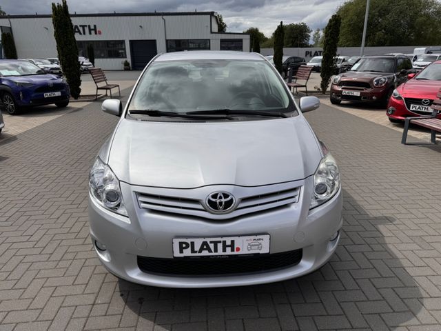 Toyota Auris  2.0 D-4D – SHZ – AHK