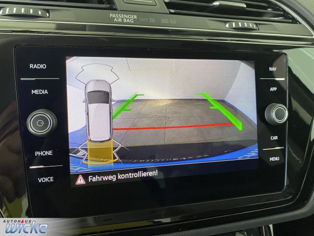 Touran 1.5 TSI DSG Highline NAVI KLIMA 7 SITZE