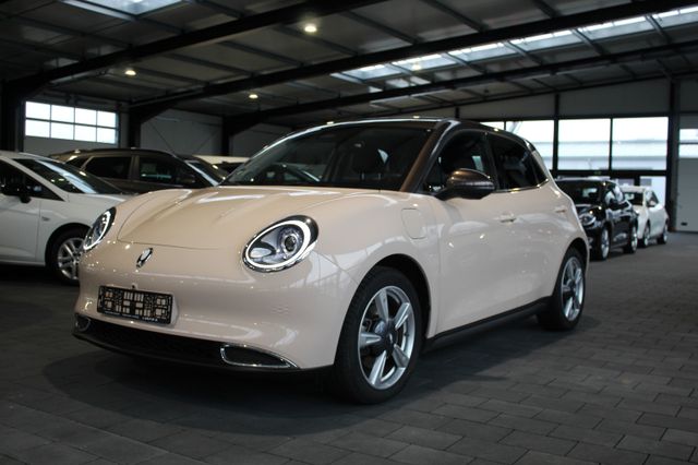 Fotografie des GWM Ora 03