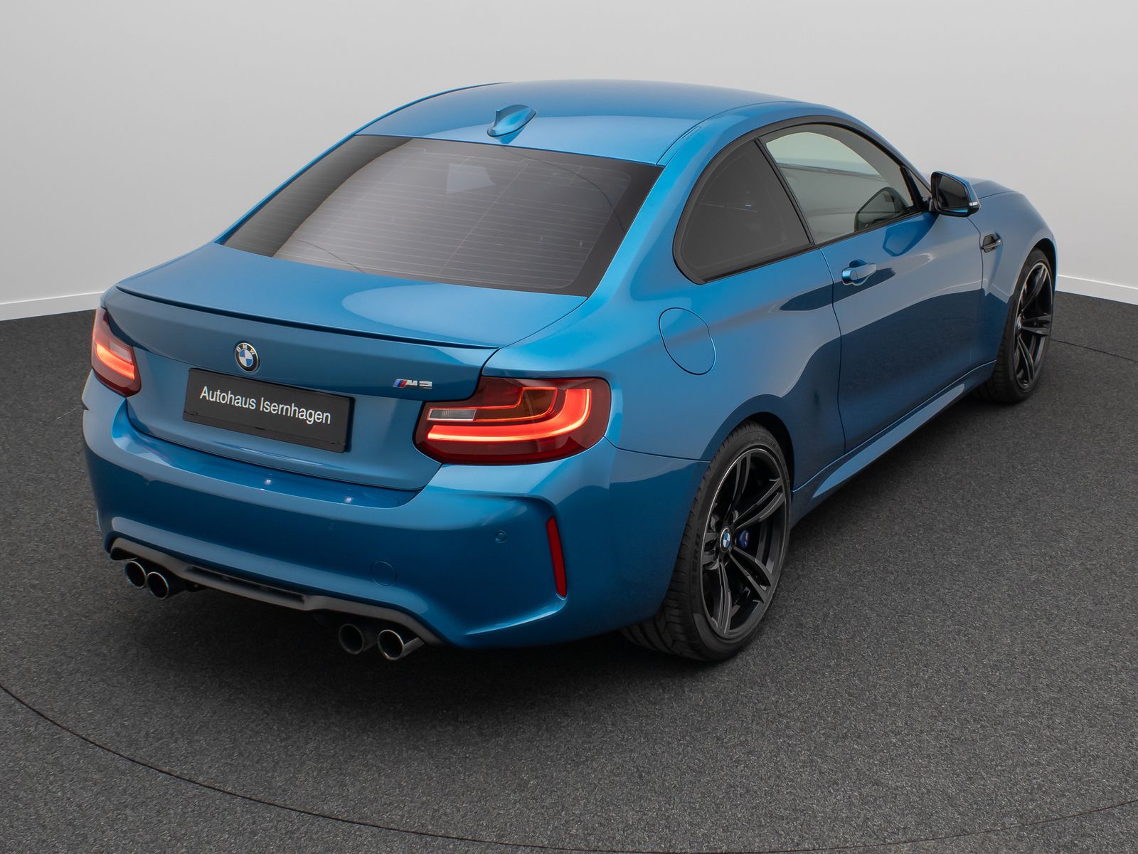 Fahrzeugabbildung BMW M2 Coupé Xenon H/K Alarm DAB NavPro Leder 19Zoll