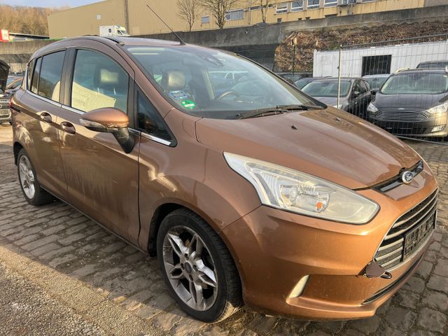 Ford B-MAX Titanium Panno Leder Xenon Motorproblem