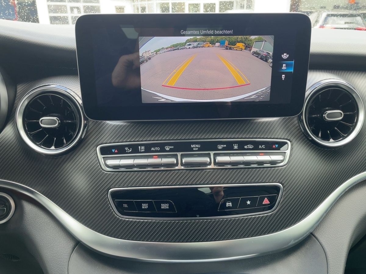 Fahrzeugabbildung Mercedes-Benz V 300 d 4M lang AMG/Night/Pano/Kamera/AHK