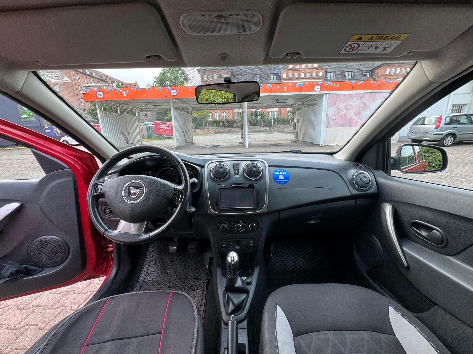 Dacia Sandero 2015 — photo 10