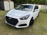 Hyundai i40 cw 1.6 GDI Comfort Comfort - Hyundai i40 in Berlin