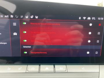 Bild 18 Opel Astra GS AT NAVI/KLIMA AT/SHZ+LHZ/PDC V+H+360CAM