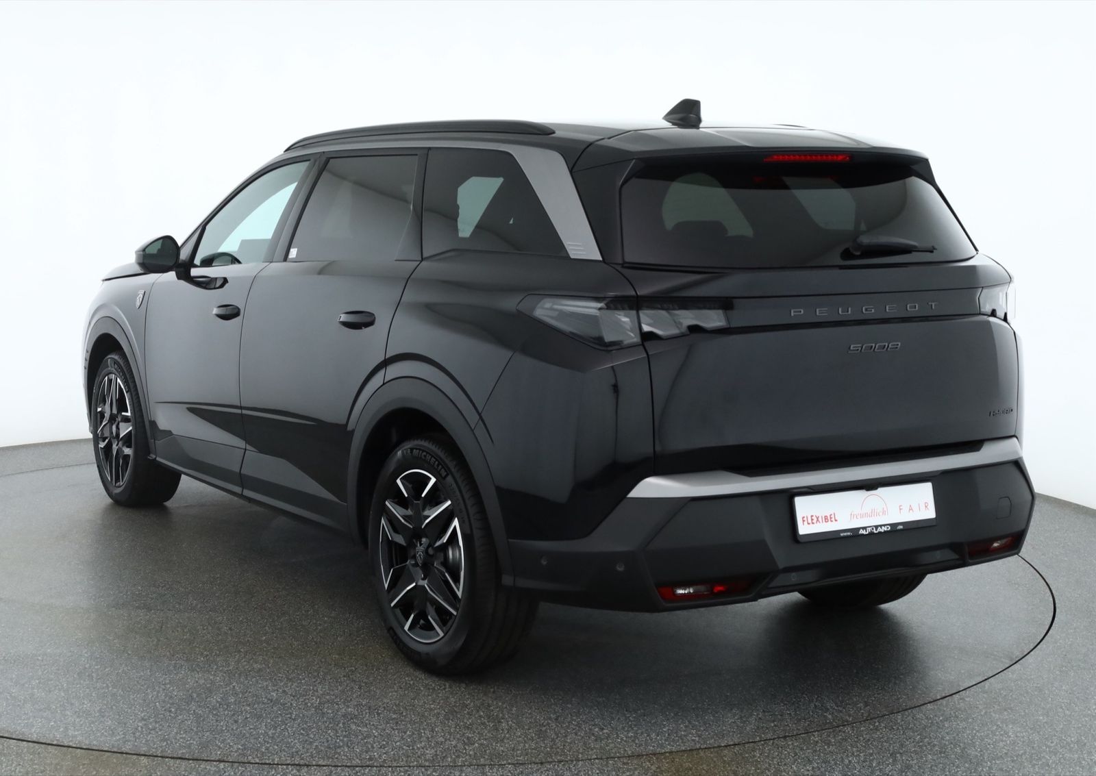 Peugeot 5008 GT 1.2 Hybrid Aut. LED ACC Navi 360° imagem 3