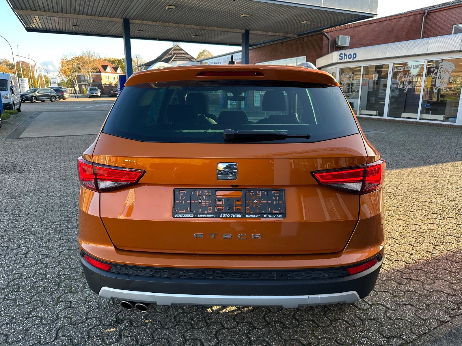 Fahrzeugabbildung SEAT Ateca 1.4 TSI ACT Xcellence Pano/AHK/LED/360°