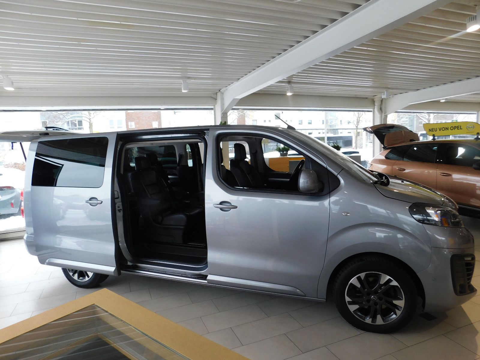 Opel Zafira Life Tourer L-Standhzg./Leder/AT/Navi imagem 3