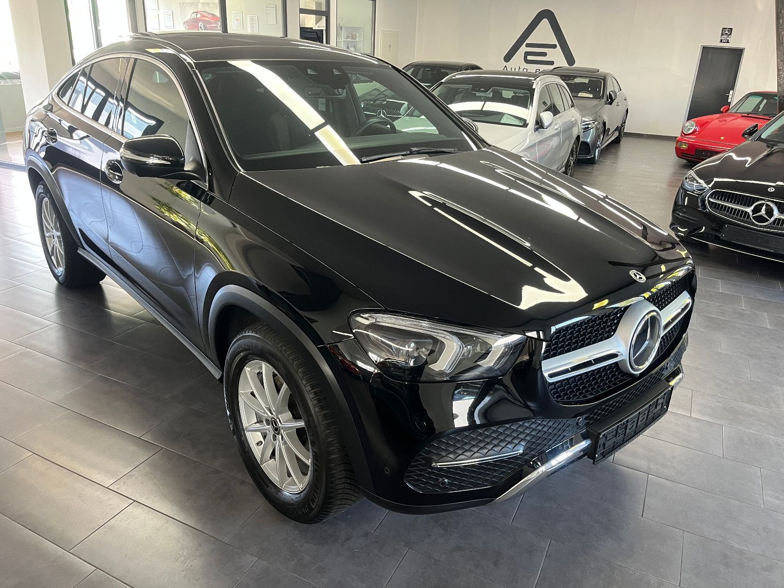 MERCEDES-BENZ GLE 300d Coupe AMG Pano/Burmester/360Kam/AHK