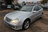 Mercedes-Benz C 230 Sportcoupe*NAVI*AHK*PANO*TEMPOMAT*ALU* - Mercedes-Benz C 230 mit Panoramadach