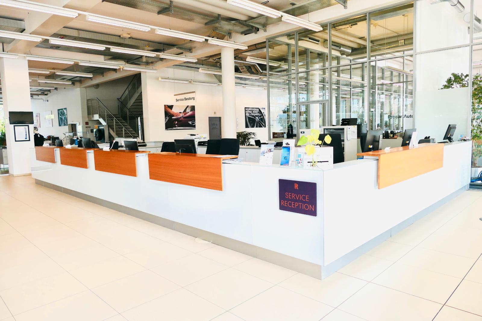 showroom-image-bottom