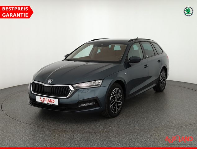 Skoda Octavia Combi 1.5 TSI DSG Clever AHK DAB LED Kam