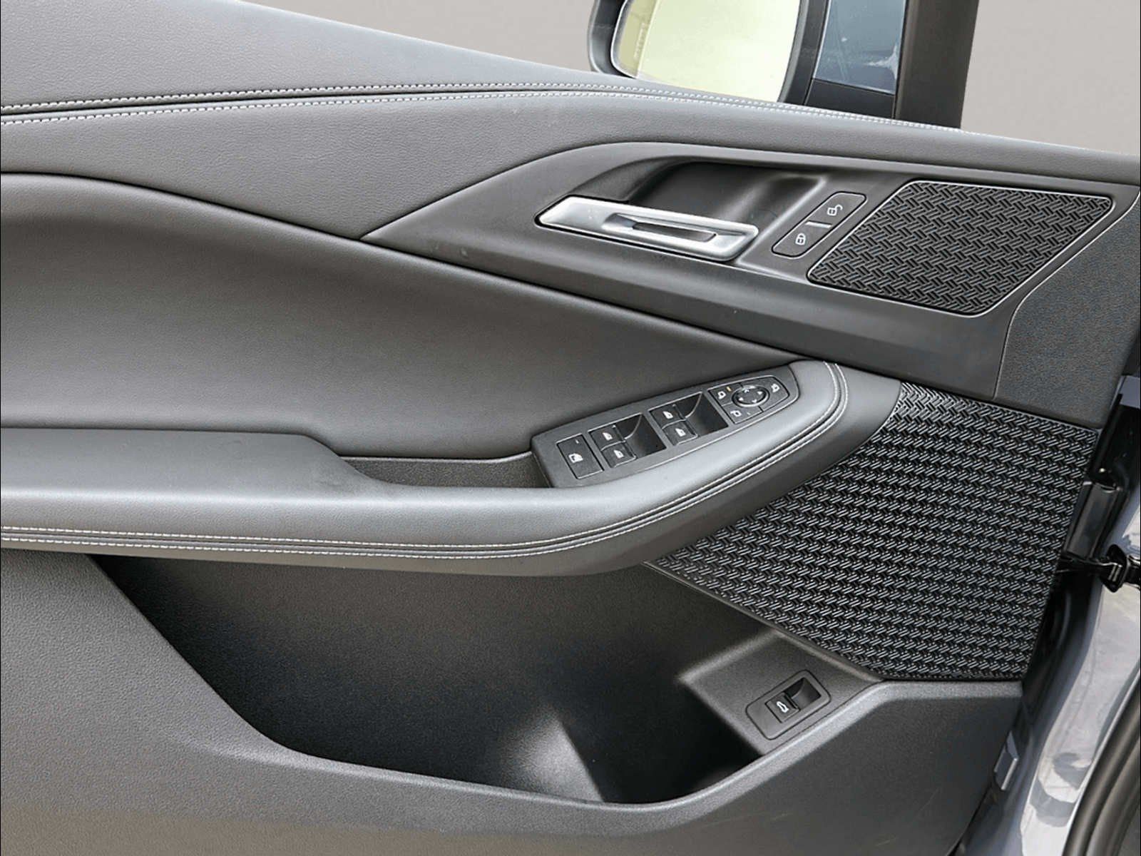 BMW 218 Active Tourer - Bild 14