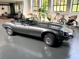Jaguar E-Type V12 Cabrio - Jaguar E-Type: 12
