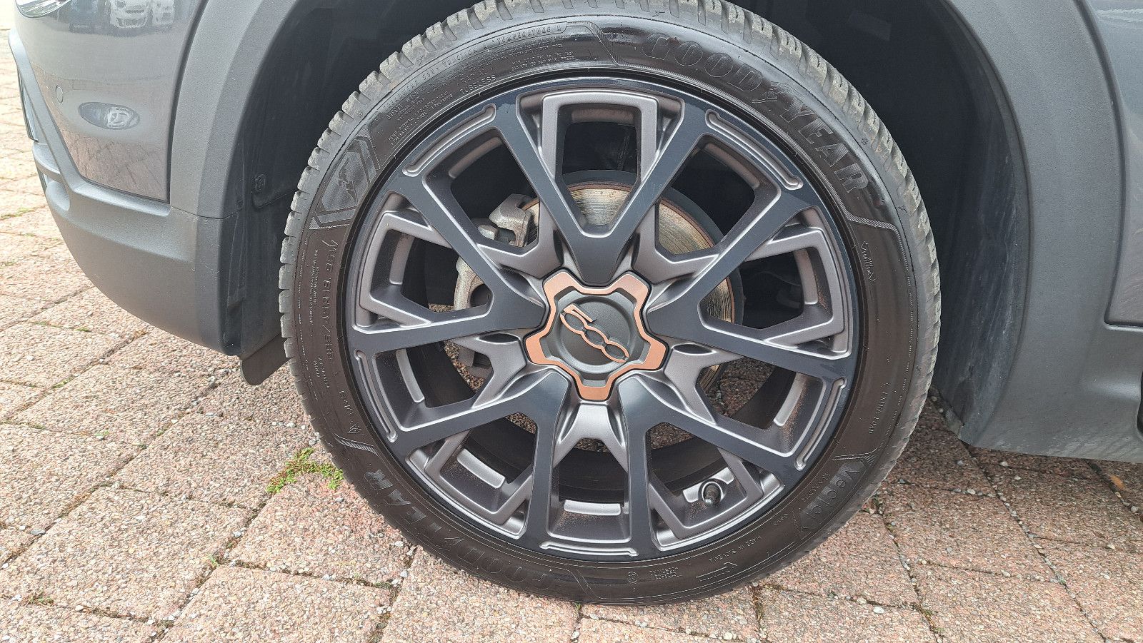 Fahrzeugabbildung Fiat 500X 120th