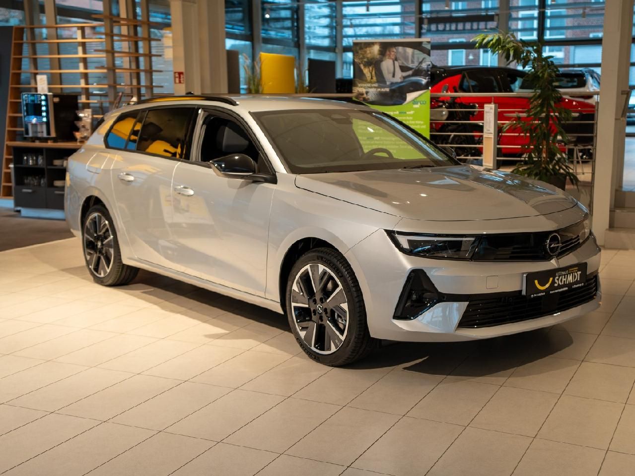 Fahrzeugabbildung Opel Astra L Sports Tourer Electric