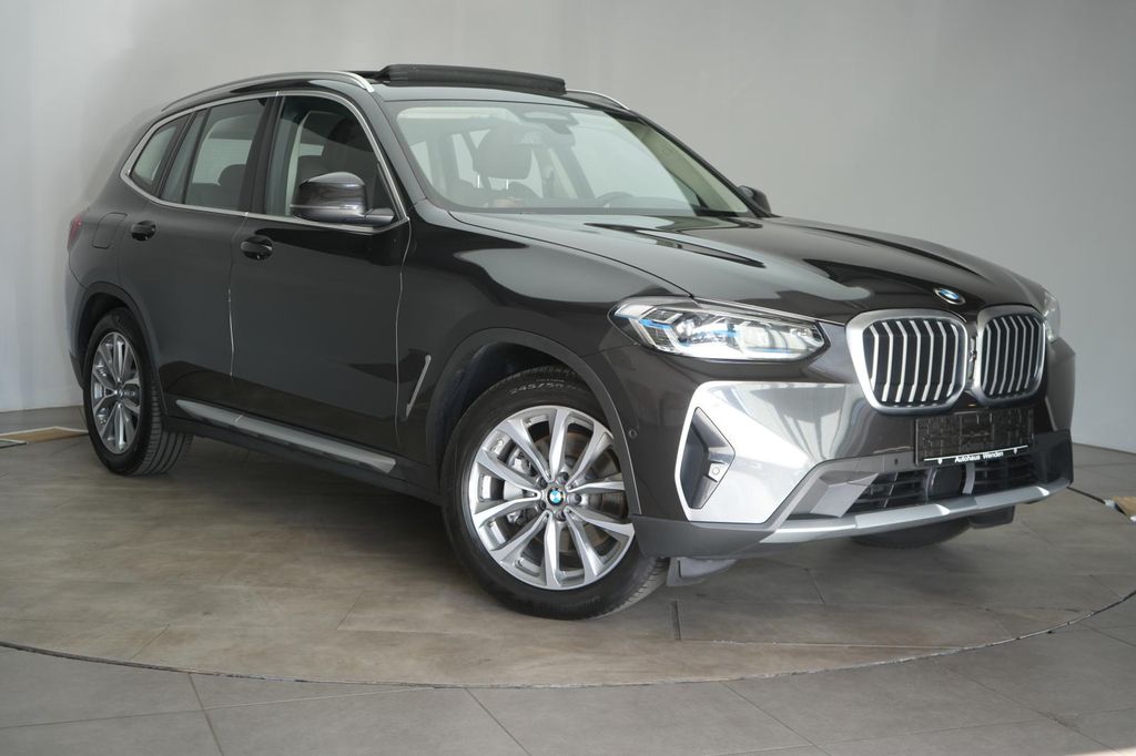 Image of BMW X3