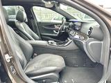 Mercedes-Benz E 350 d T AMG LINE 4MATIC*PANO+M.2018* - Mercedes-Benz E 350 in Wiesbaden