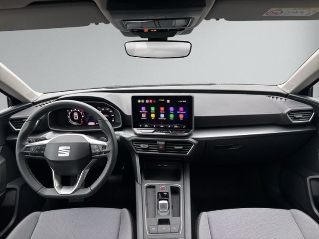 Leon ST 1.5 eTSI DSG STYLE LED+AHK+KAMERA+ACC+LM