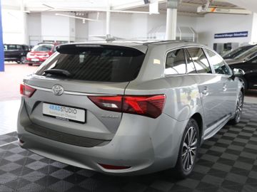 Toyota Avensis 1.8 KLIMA SITZHEIZUNG KAMERA 1.HAND