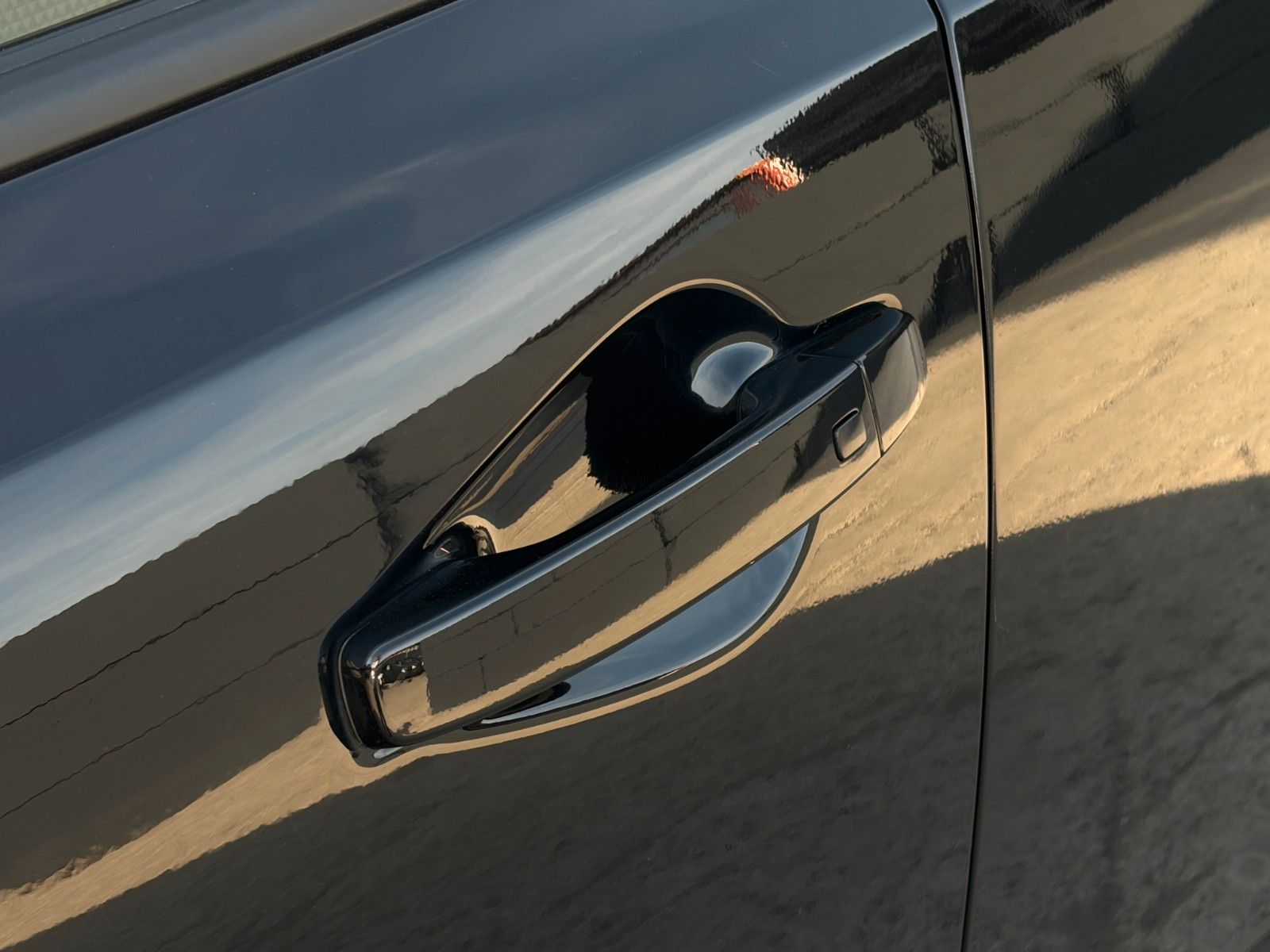 Fahrzeugabbildung Kia e-Soul Edition 39kWh LED ACC PDC CarPlay Kamera