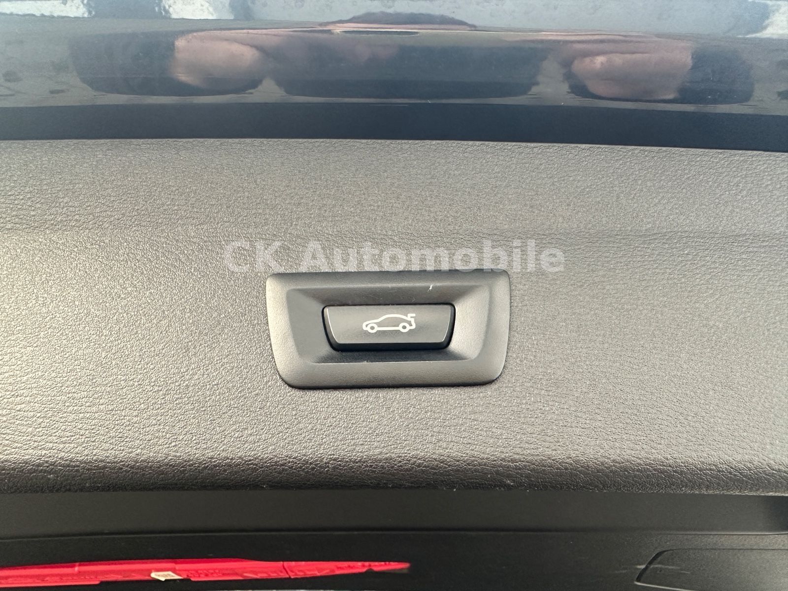 Fahrzeugabbildung BMW X1 sDrive 20d Sport-Line/Navi/LED/Tempomat/AHK