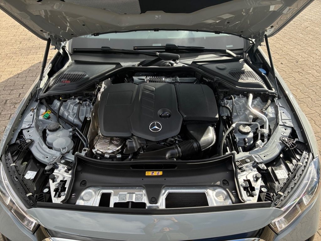 Mercedes-Benz E 300 - Bild 4