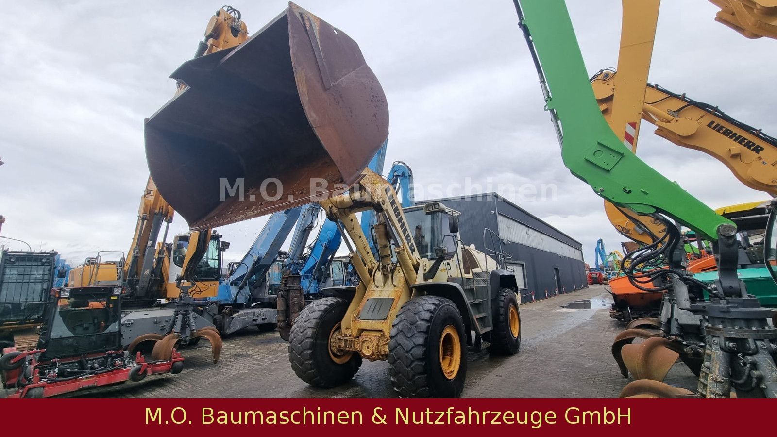 Fahrzeugabbildung Liebherr L 580 / AC/ Waage /