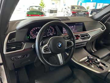 Fahrzeugabbildung BMW X5 xD30d xLine ACC HUD Kamera DAB Panorama HiFi