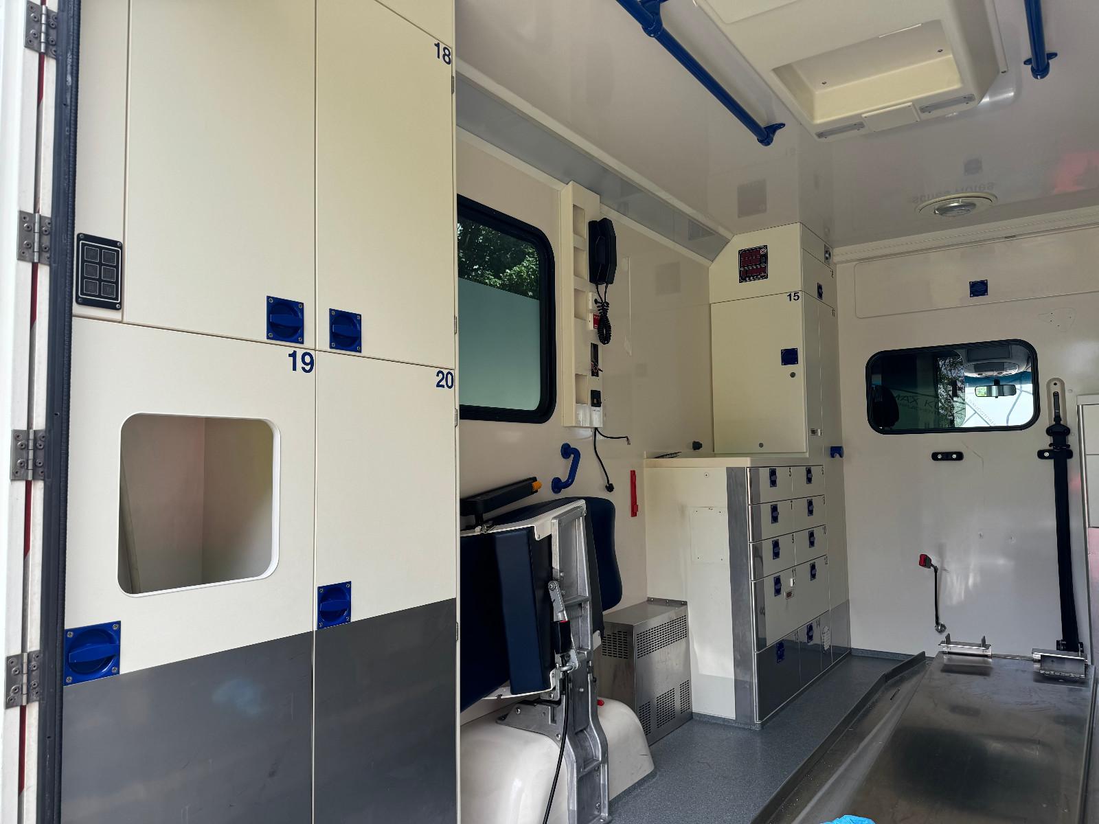 Mercedes-Benz Sprinter 2012 — photo 6