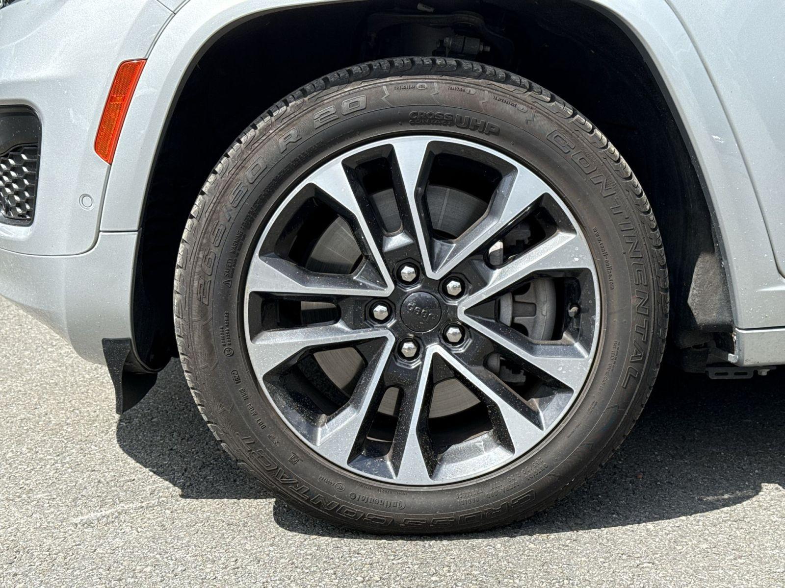 JEEP GRAND CHEROKEE 2,0T OVERLAND 4XE PLUG-IN 381 CH 4X4 BVA - HAYON ÉLECTRIQUE - TOIT OUVRANT PANORAMIQUE - CAMERA 360