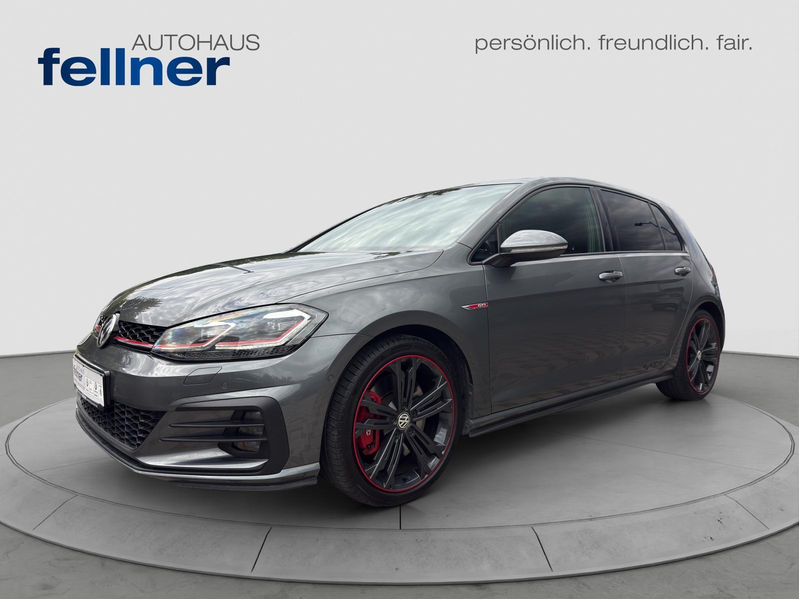 Volkswagen Golf GTI Performance 2,0 TSI DSG PANO AHK STHZ D