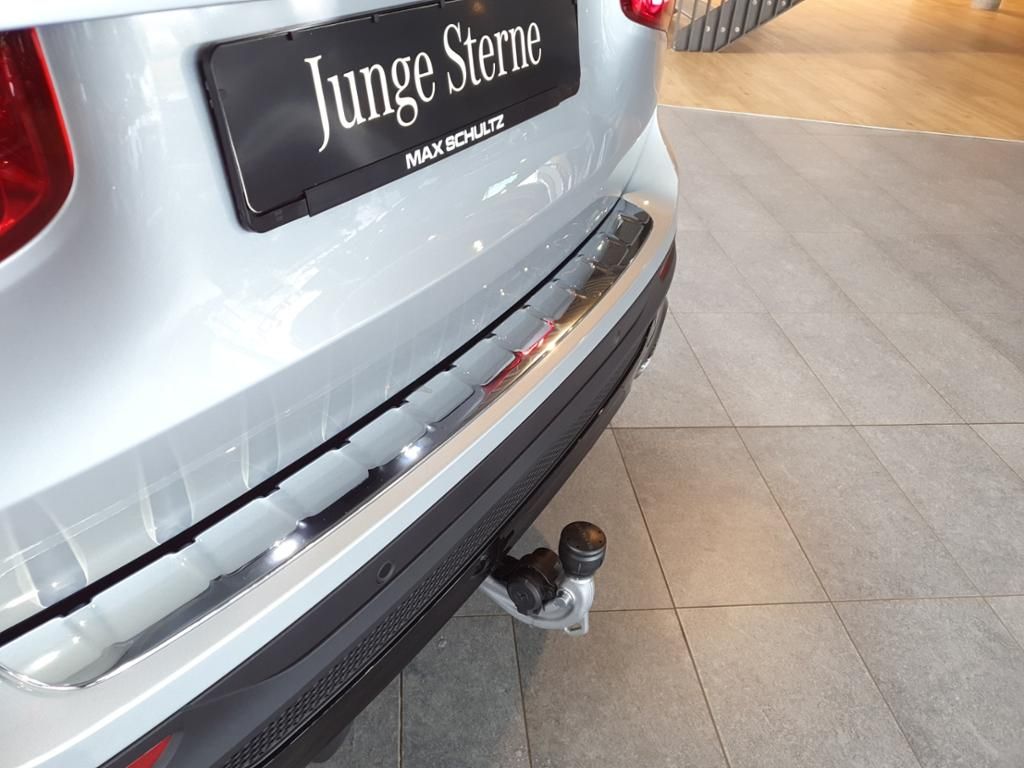 Fahrzeugabbildung Mercedes-Benz GLB 200 d AMG Line*NightPaket*Anhängevorrichtung