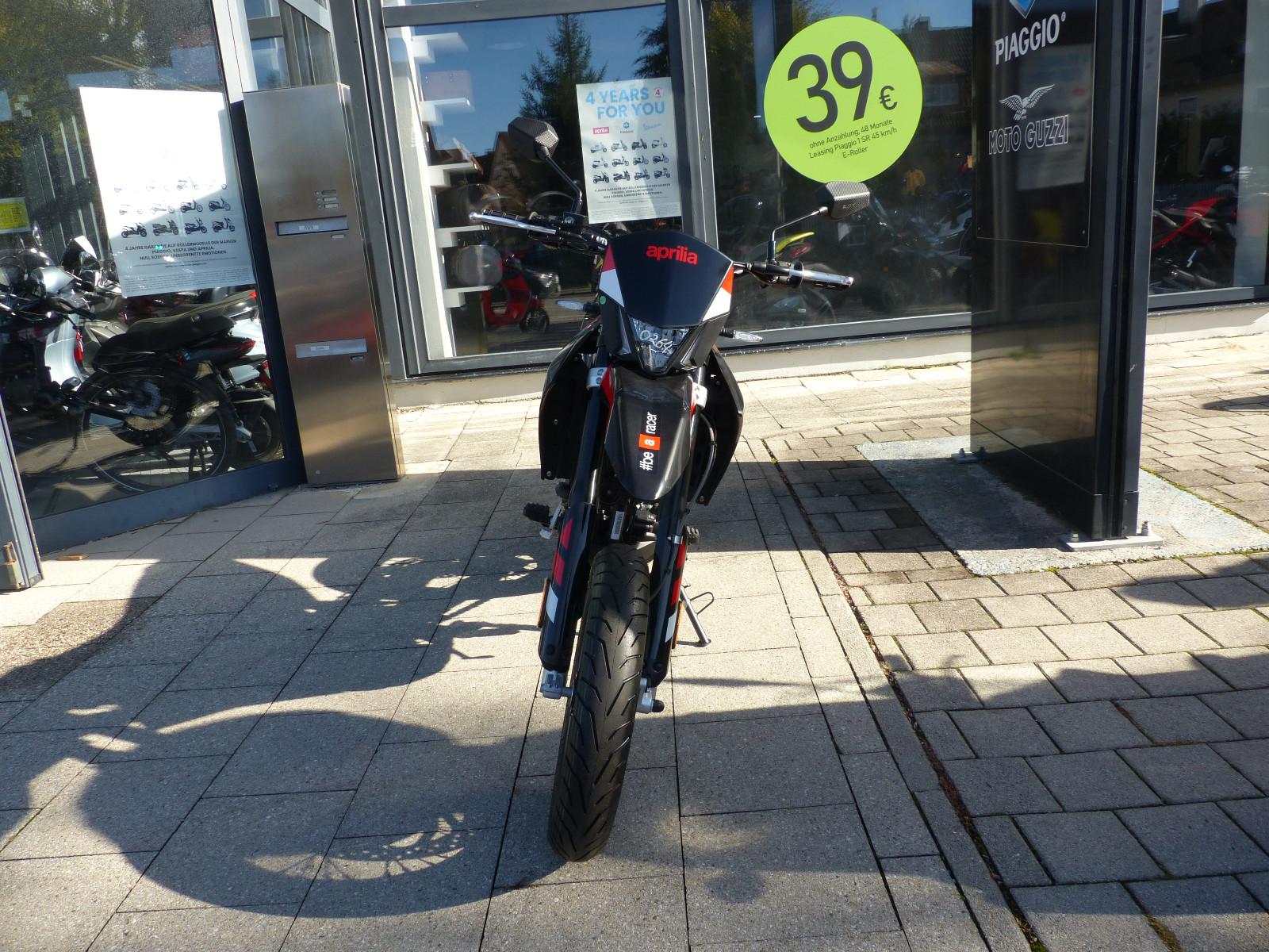 Aprilia SX 125 E5+ Aktion