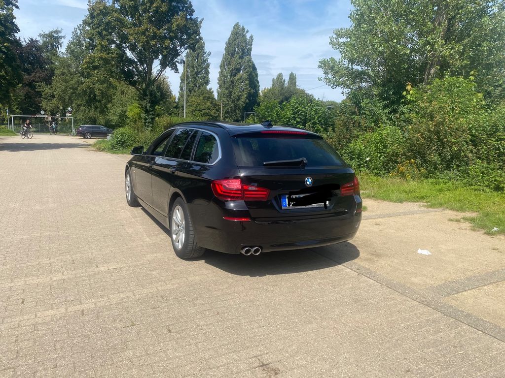 Image of BMW 520