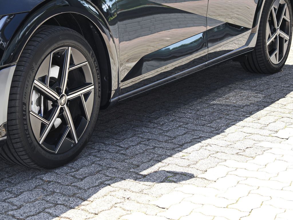 Fahrzeugabbildung Hyundai IONIQ 5 N Line X Panorama-Glasdach Sitz-Paket