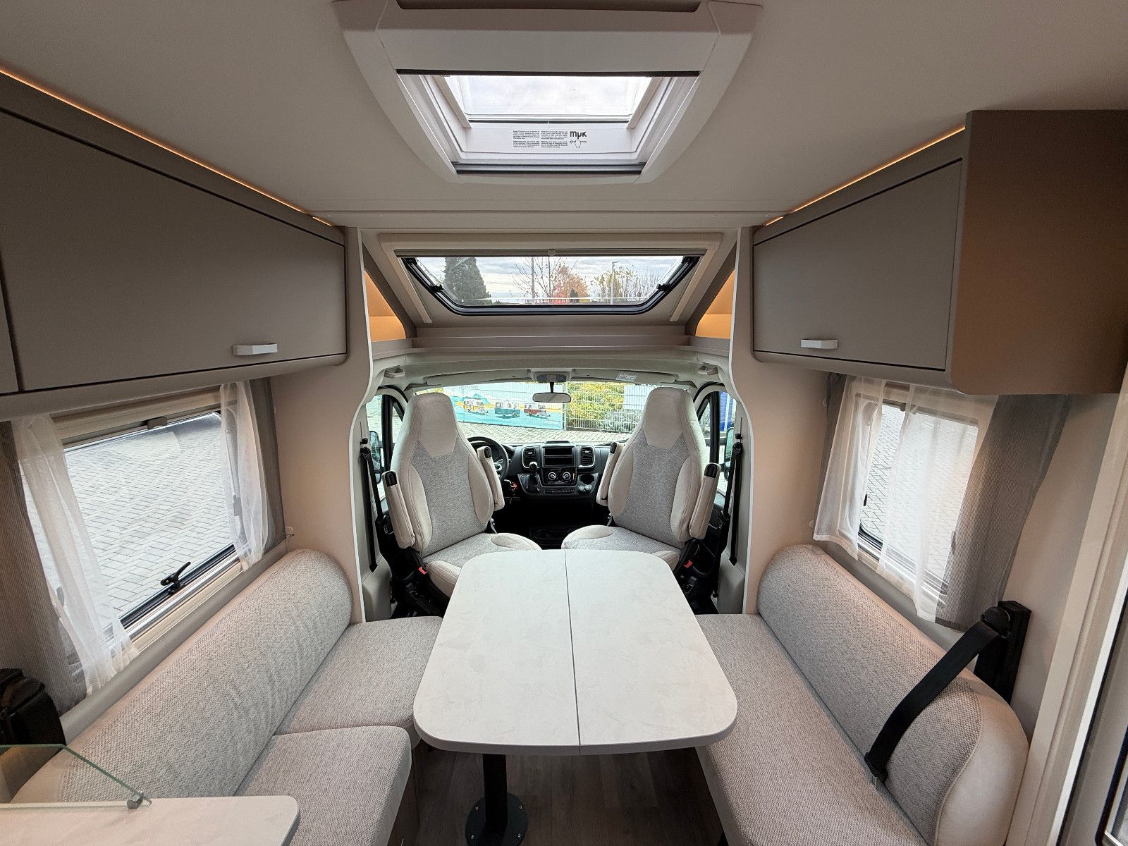 Fahrzeugabbildung Carado T-457 pro+   7.696€ SPAREN!