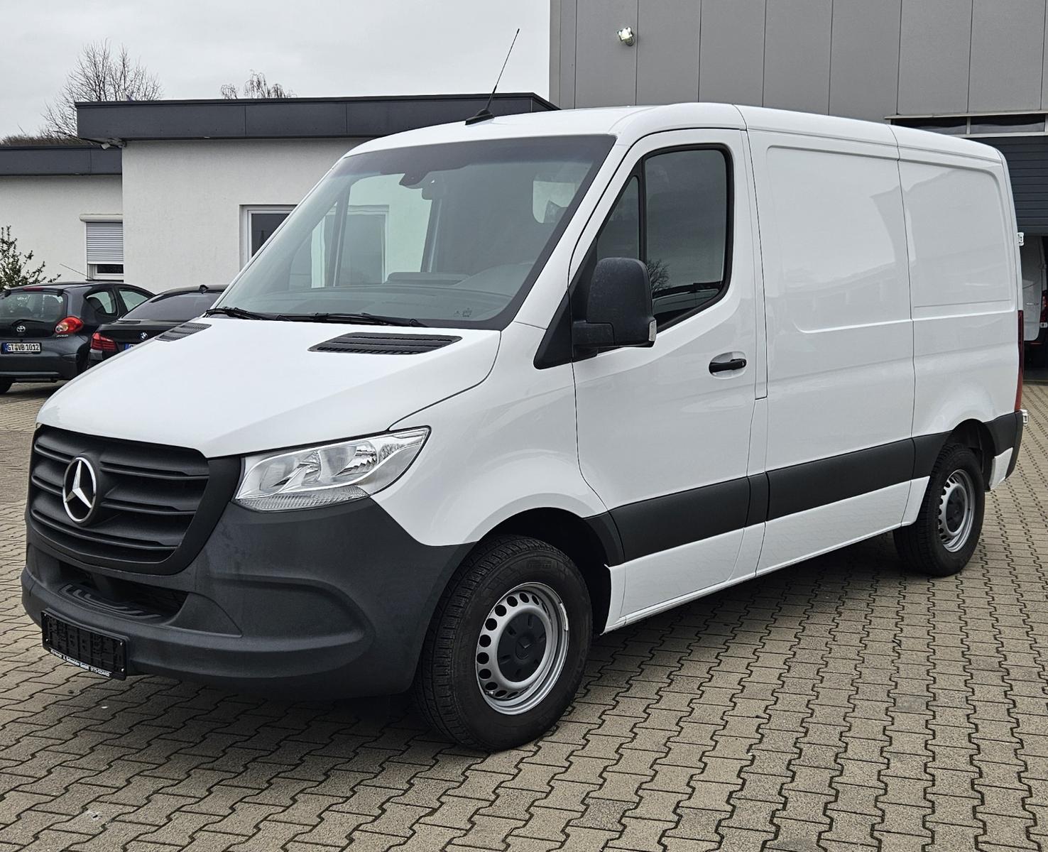 Mercedes-Benz Sprinter 315 Klima Kamera Navi Tempomat AHK3,2t