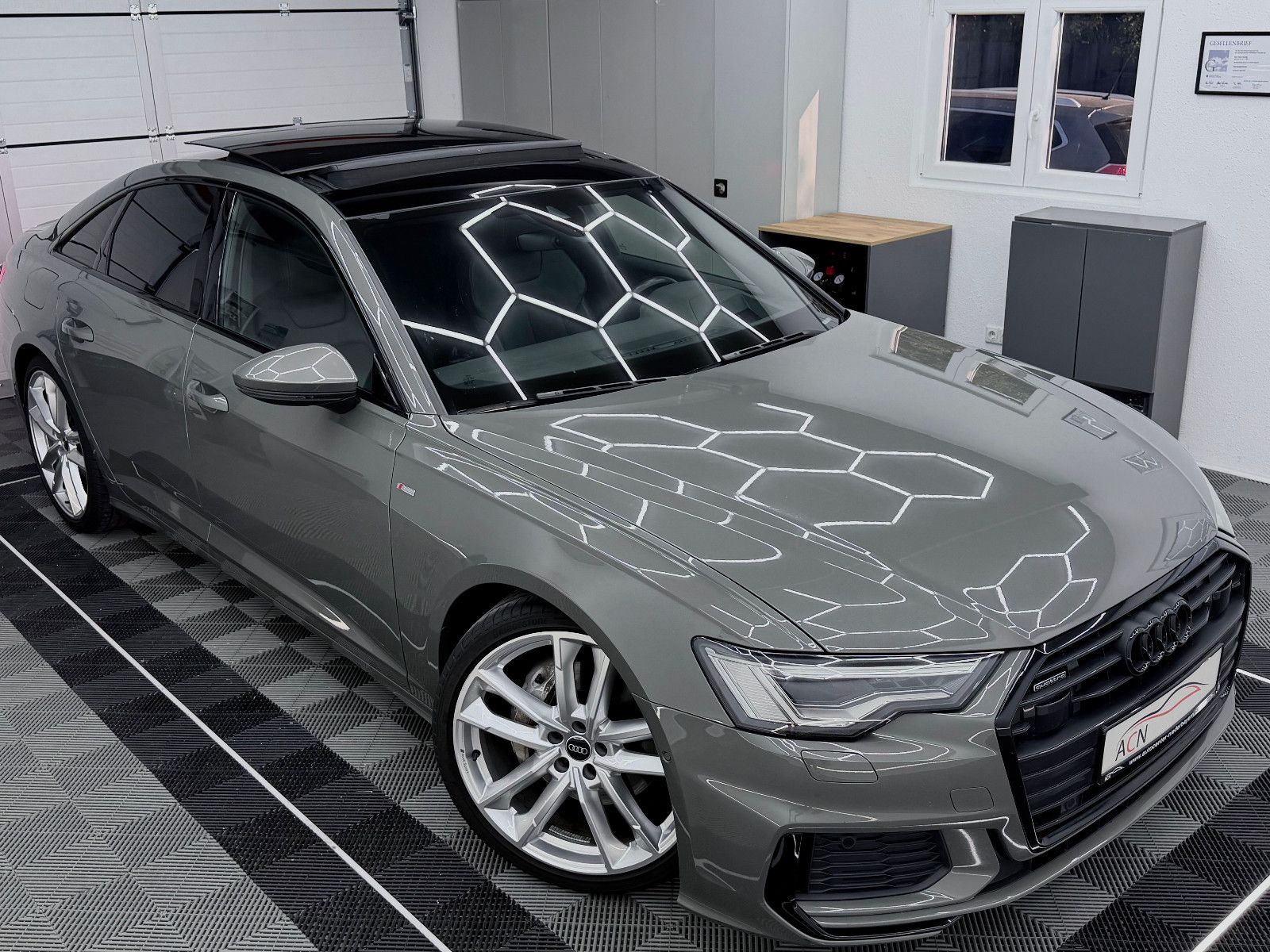 Fahrzeugabbildung Audi A6 Lim. 50 TDI Quattro S-LINE SPORT/HuD/ACC/PANO