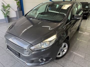 Ford S-Max - 1